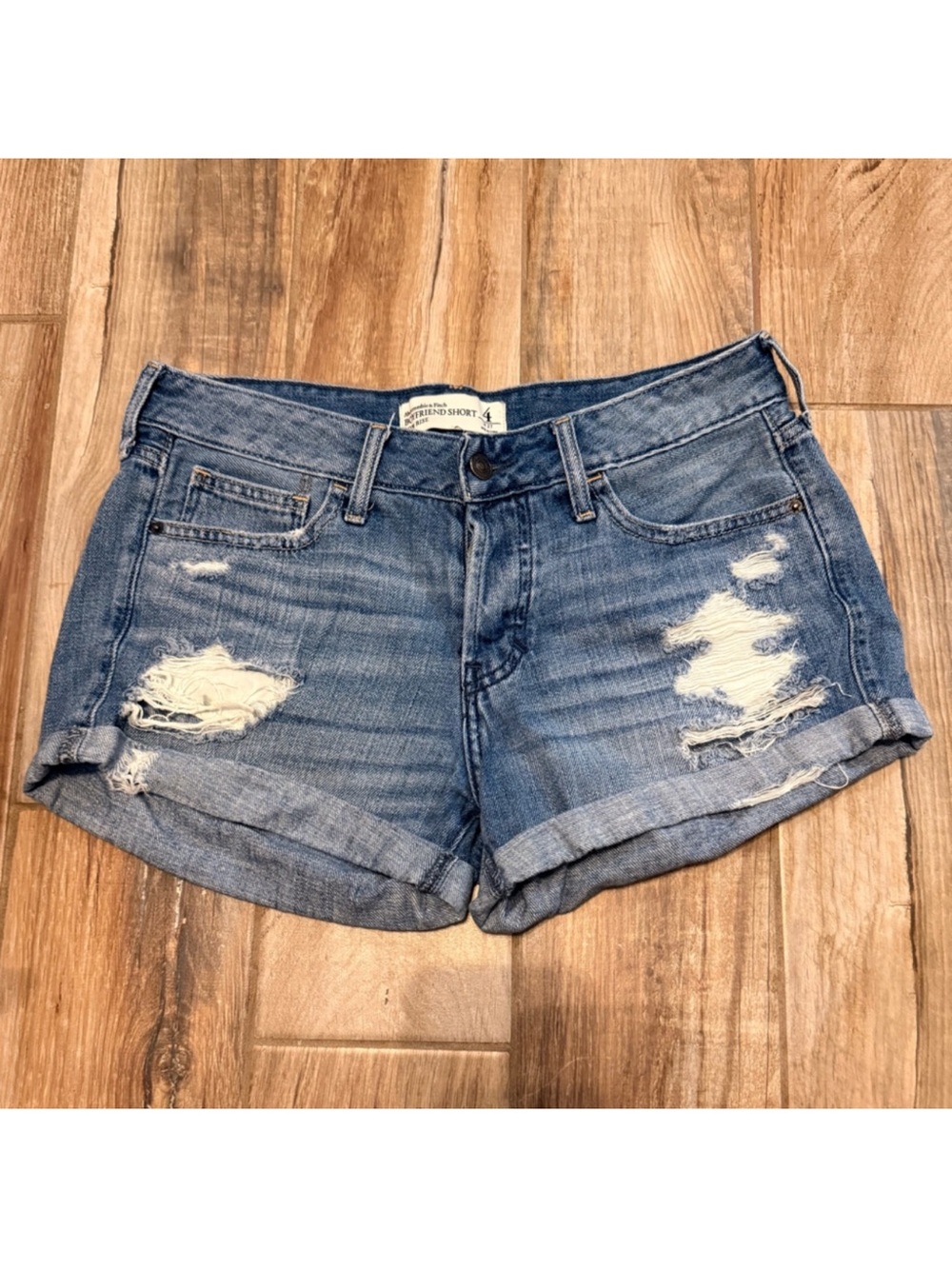 Abercrombie & Fitch Low Rise Boy Friend Shorts